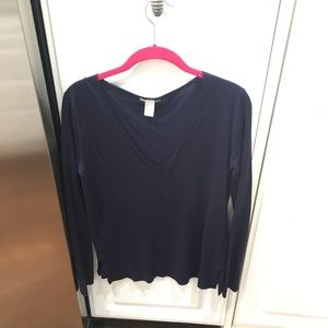 H&M navy low cut sweater